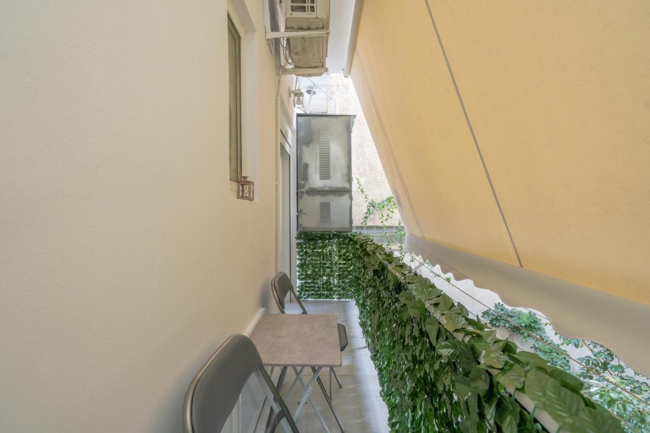 Comfy Apt Next To Metro Athènes Extérieur photo